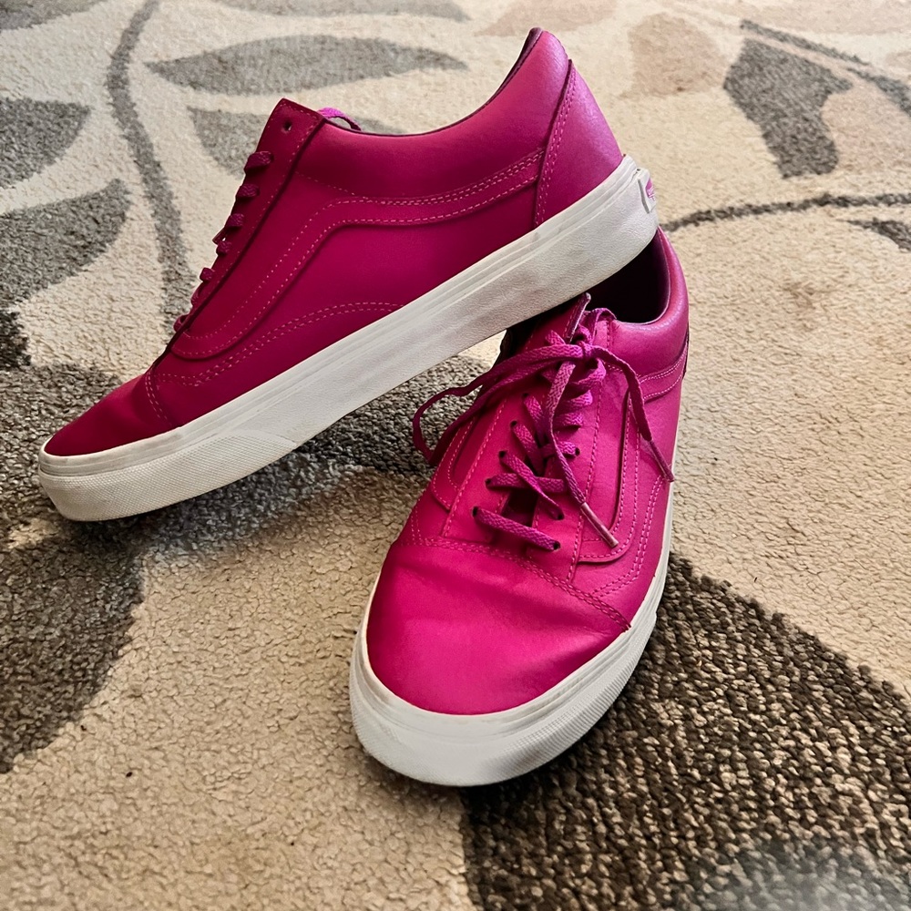 Size 10 purple vans!